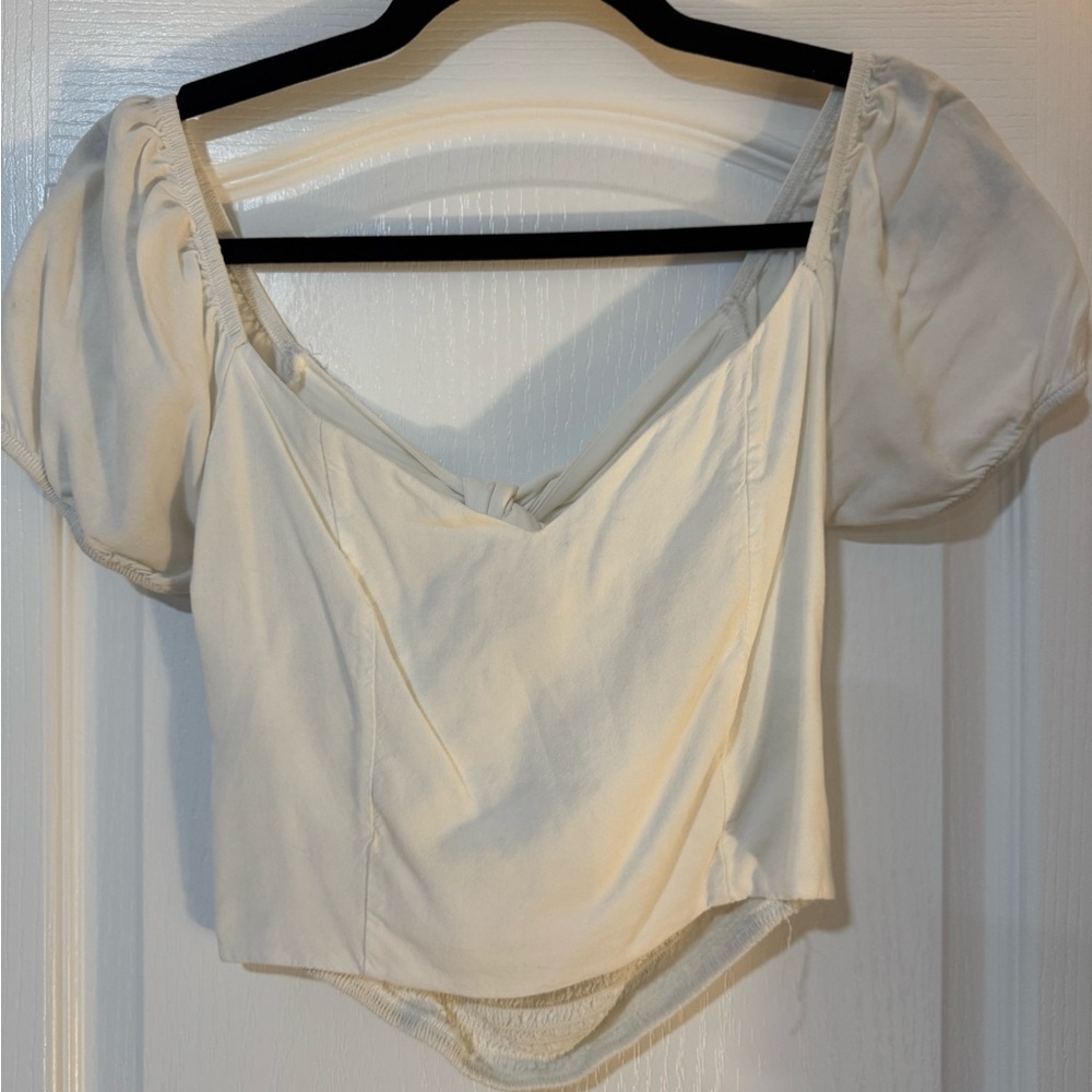 Pacsun white top with bow in back